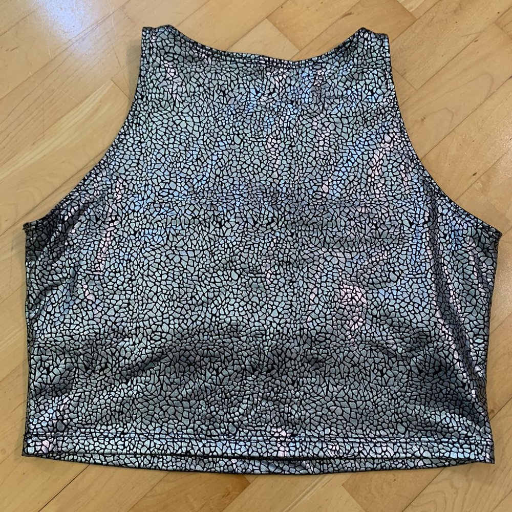 Onzie Black and Silver Crop Top - Picture 2 of 7